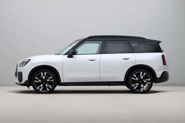 MINI Countryman (2025) thumbnail 12