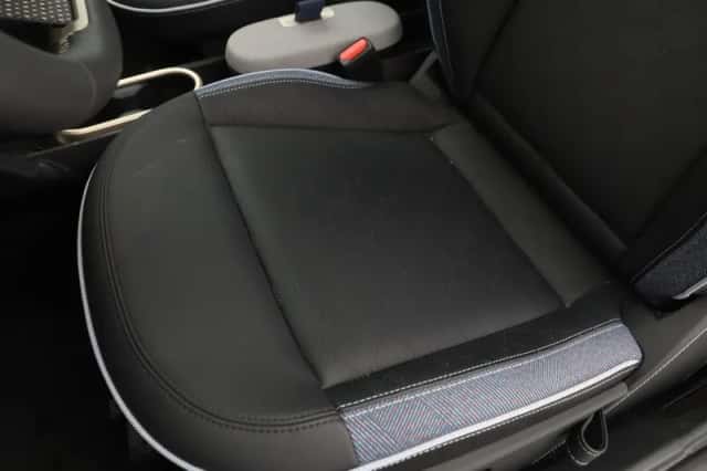 MINI Cooper (2024) thumbnail 14