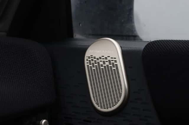 MINI Cooper (2024) thumbnail 17