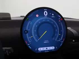 MINI Cooper (2024) thumbnail 3