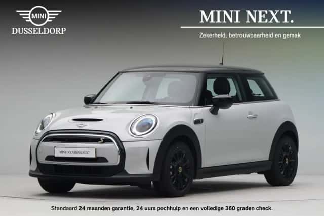 MINI Electric (2022) thumbnail 1