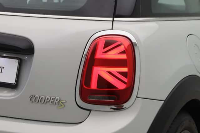 MINI Electric (2022) thumbnail 20