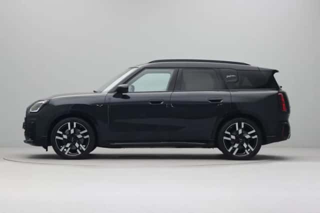 MINI Countryman (2024) thumbnail 11