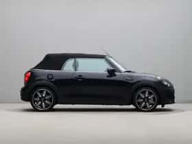 MINI Cabrio (2023) thumbnail 12