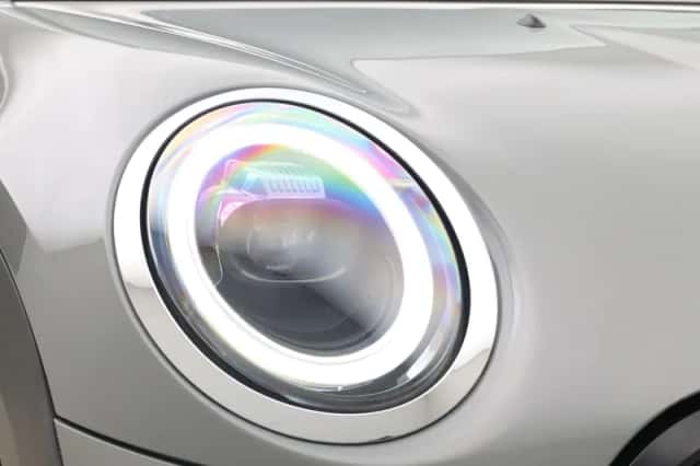 MINI Electric (2022) thumbnail 20