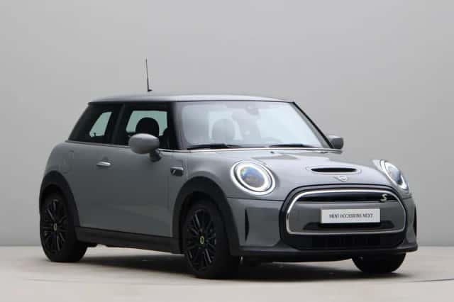 MINI Electric (2022) thumbnail 6