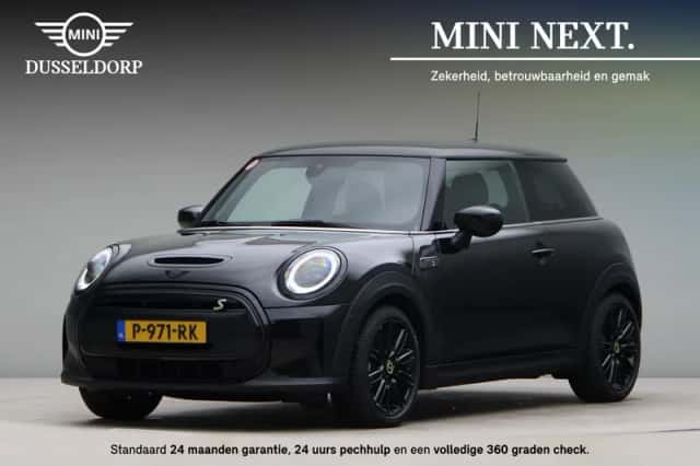 MINI Electric (2022) thumbnail 1