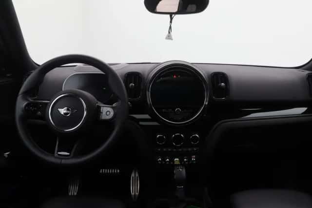 MINI Countryman (2023) thumbnail 15