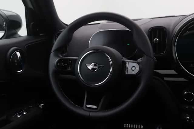 MINI Countryman (2023) thumbnail 16