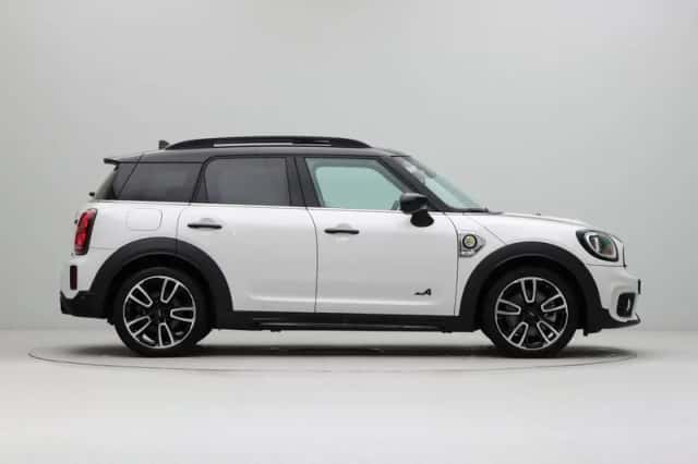 MINI Countryman (2023) thumbnail 4