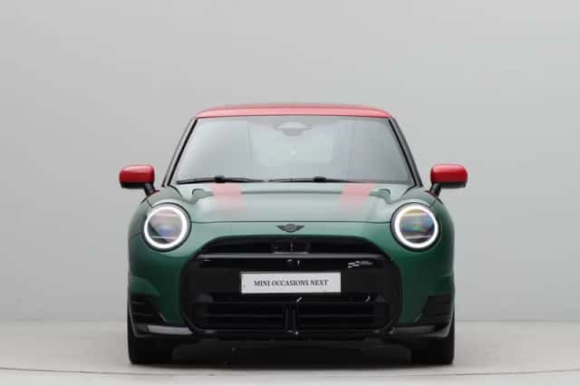 MINI Cooper (2024) thumbnail 5