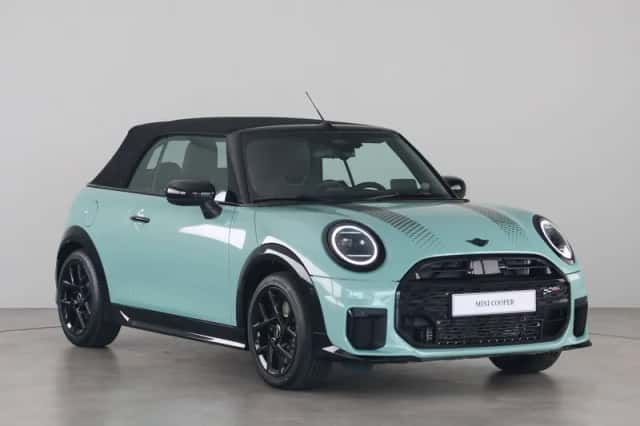 MINI Cabrio (2026) thumbnail 4