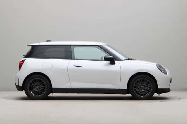 MINI Cooper (2026) thumbnail 4