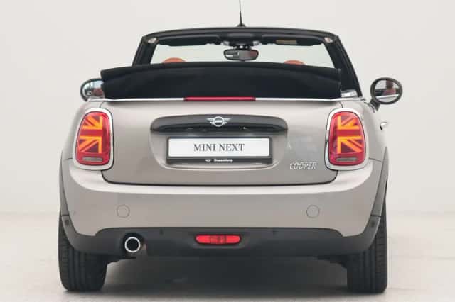 MINI Cabrio (2020) thumbnail 6