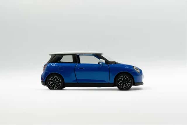 MINI Cooper (2026) thumbnail 5