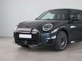 MINI Cooper (2025) thumbnail 19