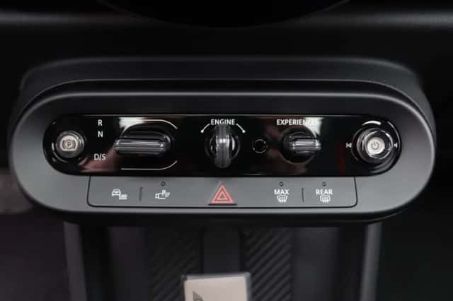 MINI Cooper (2025) thumbnail 16