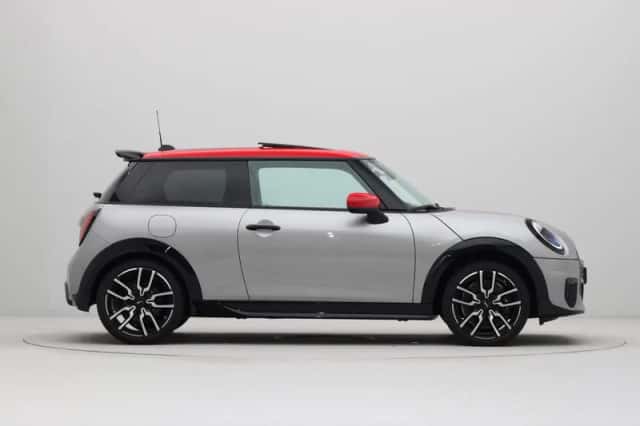 MINI Cooper (2025) thumbnail 8