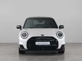 MINI Cooper (2025) thumbnail 2