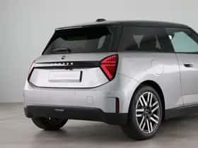 MINI Cooper (2025) thumbnail 19