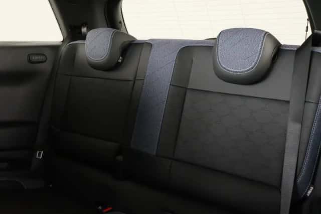 MINI Cooper (2025) thumbnail 23