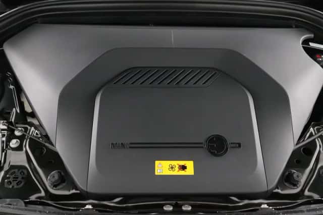 MINI Countryman (2025) thumbnail 16