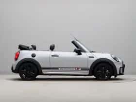 MINI Cabrio (2022) thumbnail 11