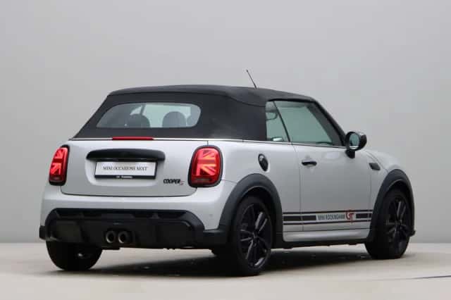 MINI Cabrio (2022) thumbnail 13