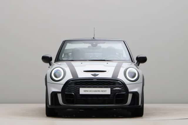 MINI Cabrio (2022) thumbnail 8