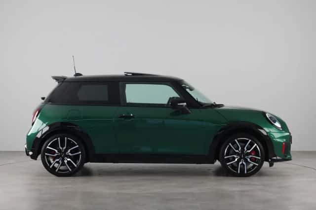 MINI Cooper (2026) thumbnail 4