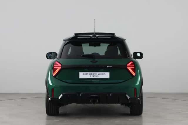 MINI Cooper (2026) thumbnail 6
