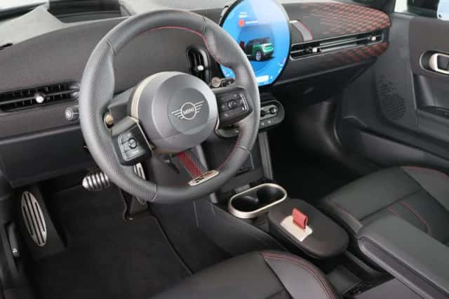 MINI Cooper (2026) thumbnail 9