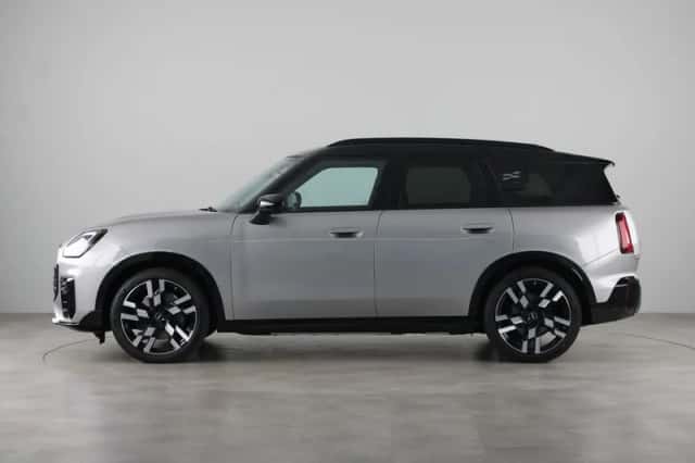 MINI Countryman (2026) thumbnail 8