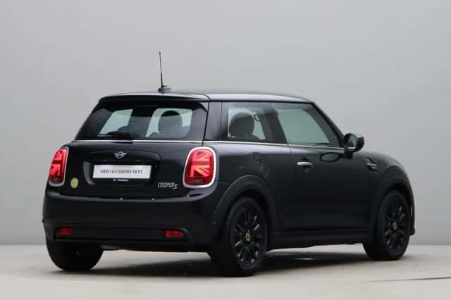 MINI Electric (2024) thumbnail 10