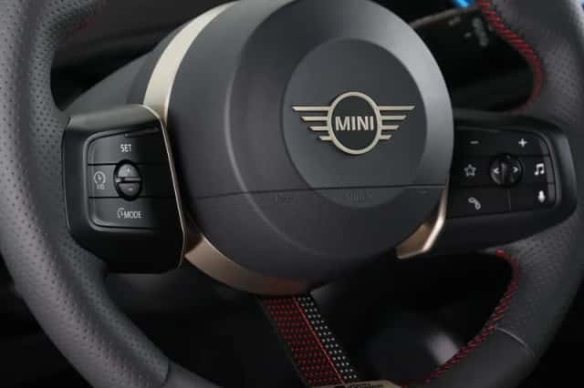 MINI Cooper (2026) thumbnail 18