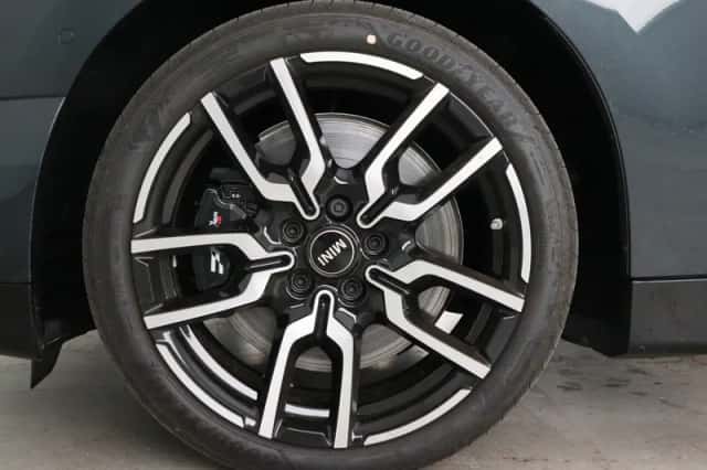 MINI Cooper (2026) thumbnail 20
