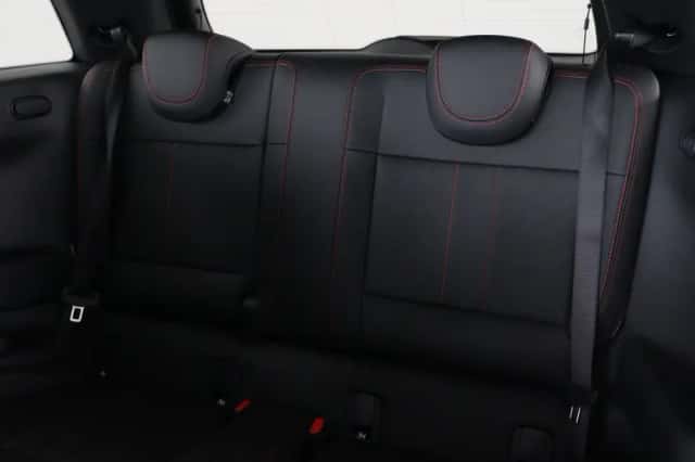 MINI Cooper (2026) thumbnail 23