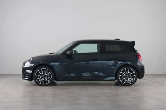 MINI Cooper (2026) thumbnail 8