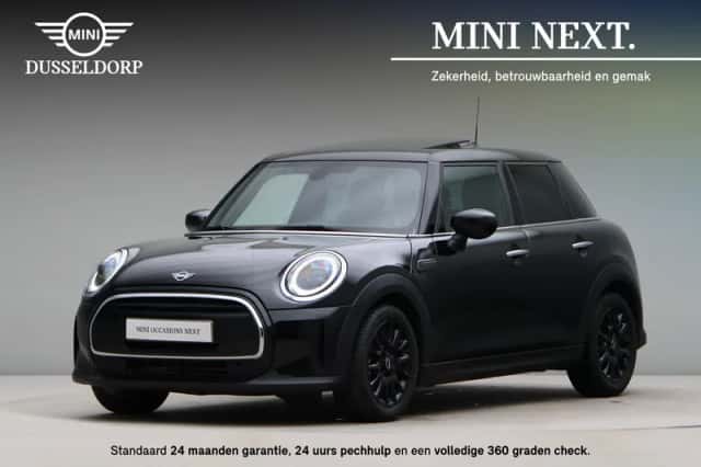 MINI 5-deurs (2022) thumbnail 1