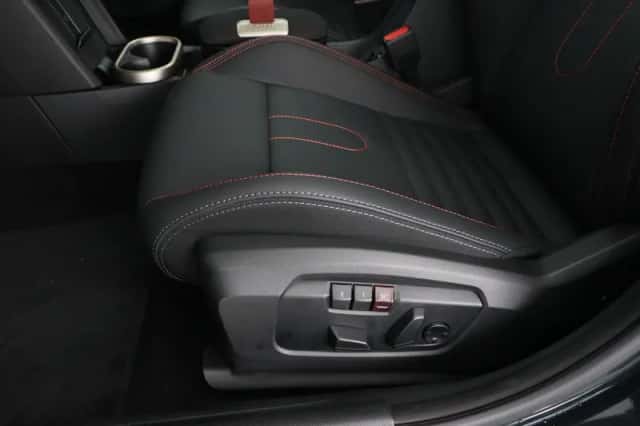 MINI Cooper (2026) thumbnail 16