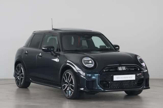 MINI Cooper (2026) thumbnail 3