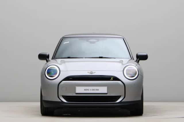 MINI Cooper (2026) thumbnail 2