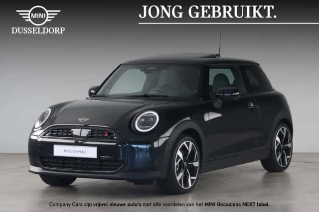 MINI Cooper (2026) thumbnail 1