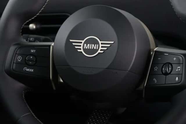 MINI Cooper (2026) thumbnail 24