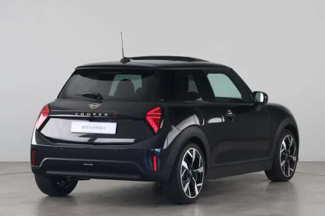 MINI Cooper (2026) thumbnail 5