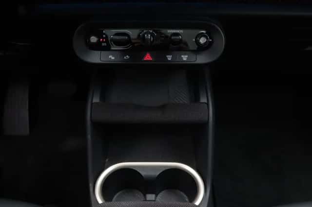 MINI Countryman (2024) thumbnail 13