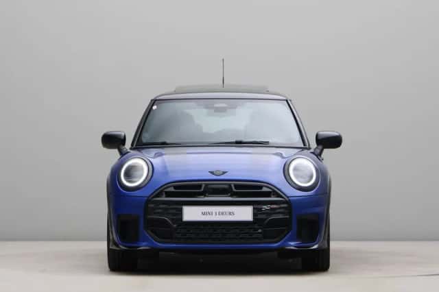 MINI Cooper (2026) thumbnail 2