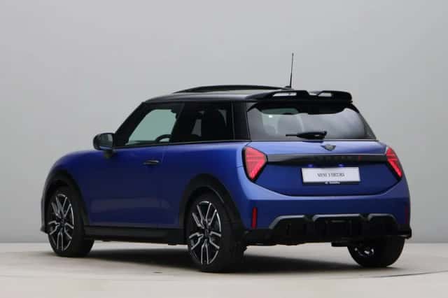 MINI Cooper (2026) thumbnail 7