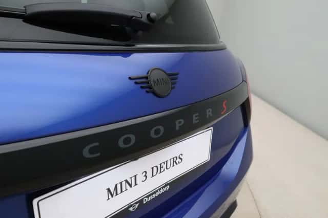 MINI Cooper (2026) thumbnail 9