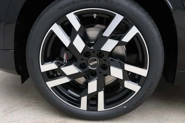 MINI Countryman (2026) thumbnail 9
